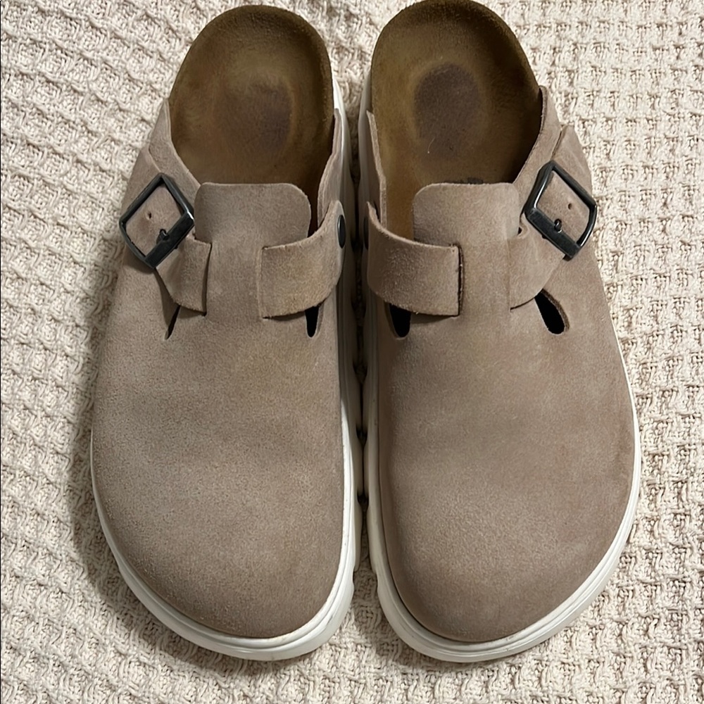 Papillio Tan Mules with Comfortable Suede Upper and Thick Sole